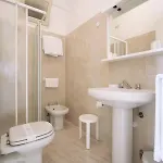 Teresa Hotel *