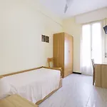 Teresa Hotel *