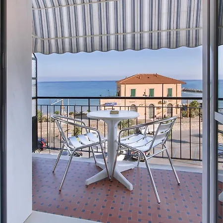 Teresa * 莱圭利亚