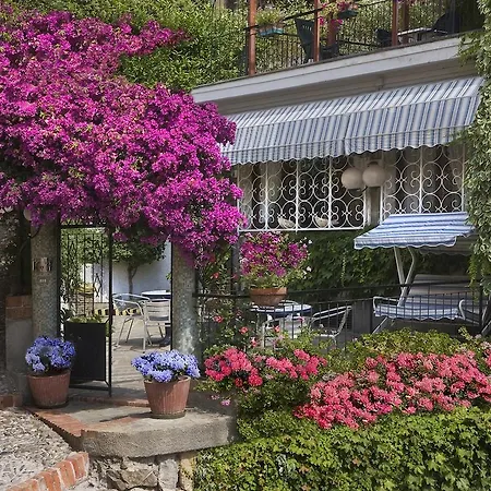 Teresa Hotel