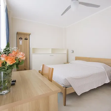 Teresa Hotel